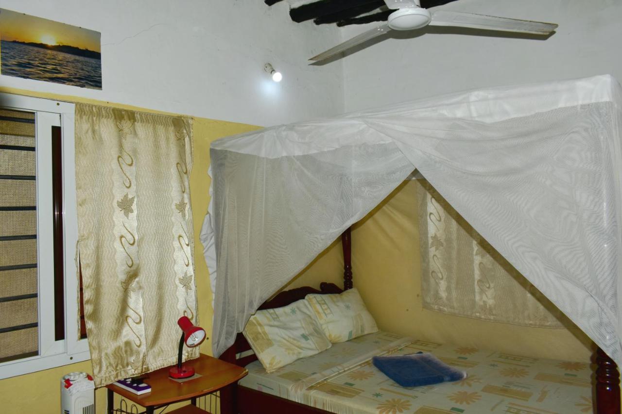 Bed and Breakfast Jambohouse Lamu Esterno foto