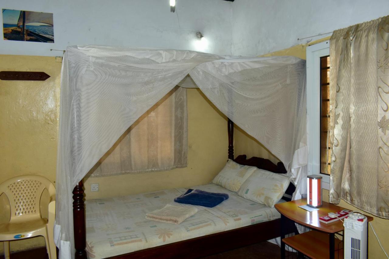 Bed and Breakfast Jambohouse Lamu Esterno foto