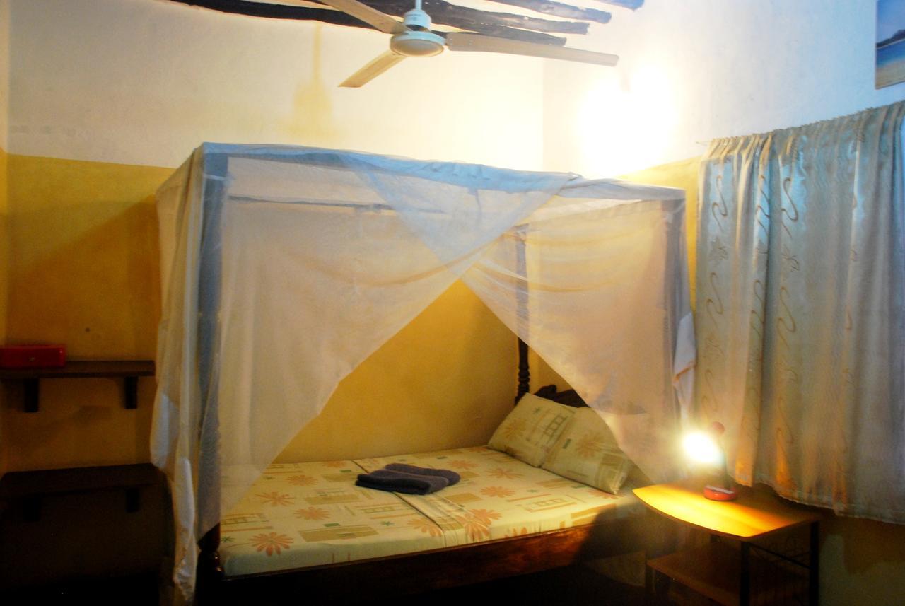 Bed and Breakfast Jambohouse Lamu Esterno foto